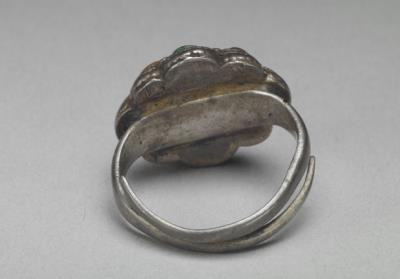 图片[3]-Silver ring with inlay of coral and turquoise, Qing dynasty, 18th c., Tibetan work-China Archive